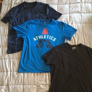 Bundle of shirts Size Large